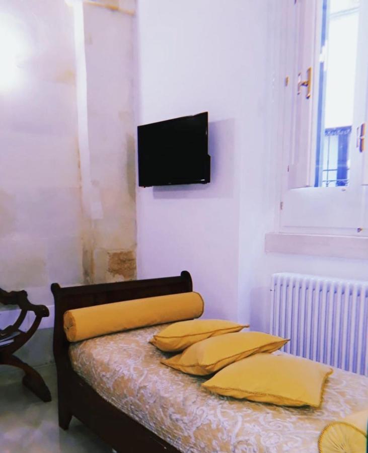 Bed and Breakfast Lo Scrigno Barocco Lecce Exterior foto