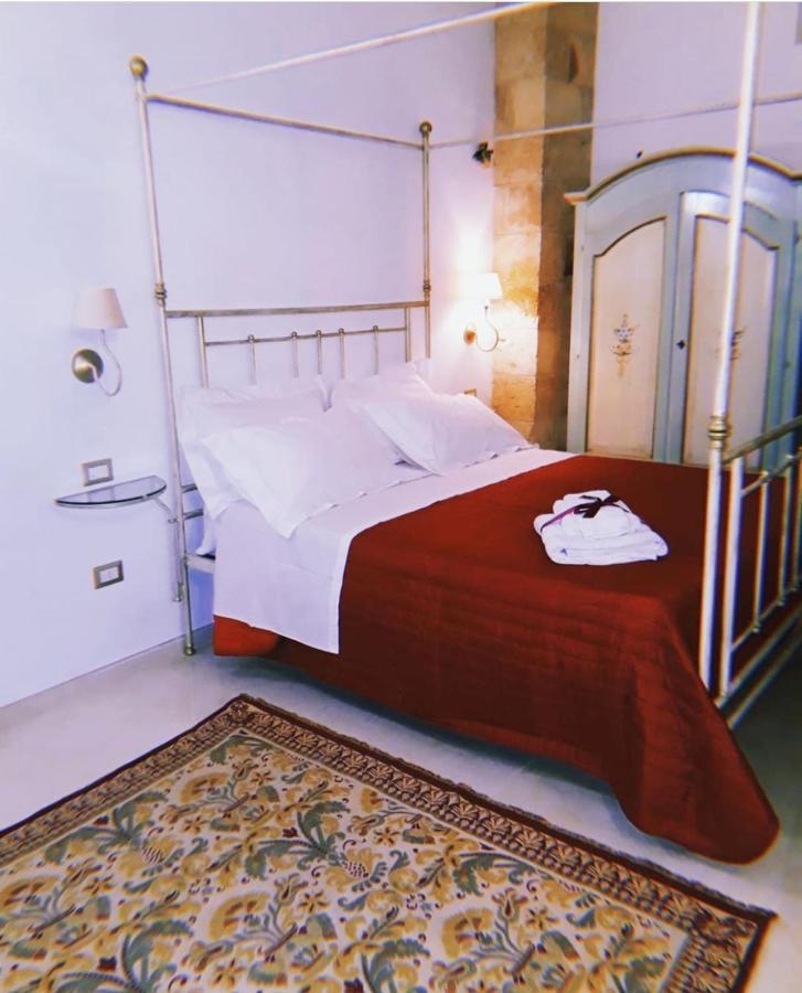 Bed and Breakfast Lo Scrigno Barocco Lecce Exterior foto