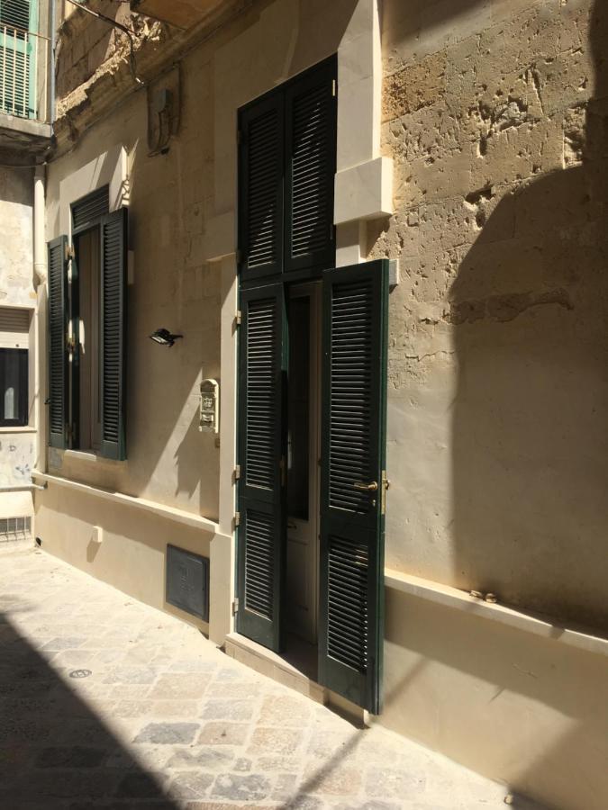 Bed and Breakfast Lo Scrigno Barocco Lecce Exterior foto
