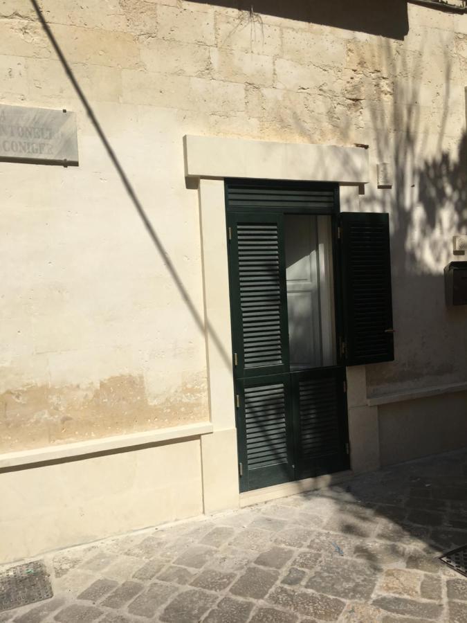 Bed and Breakfast Lo Scrigno Barocco Lecce Exterior foto